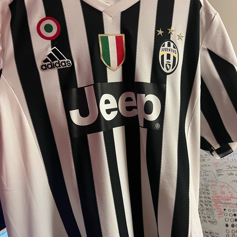 Claudio Marchisio Juventus jersey (great condition)